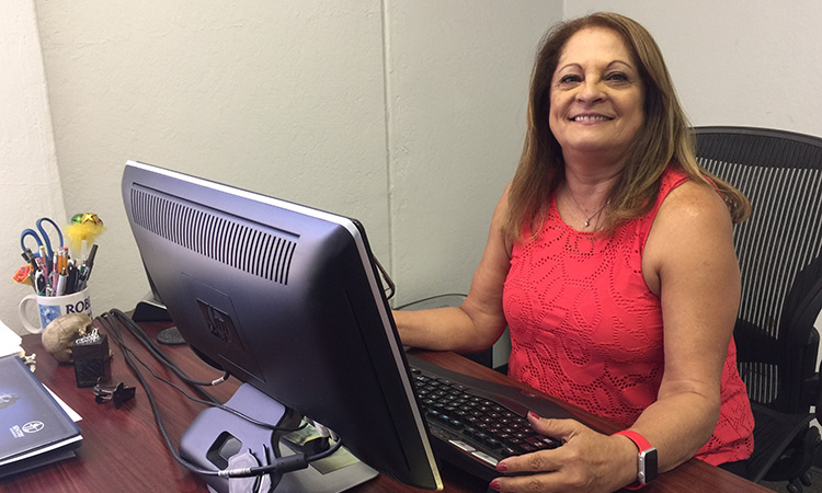 Nidia Leni, Office Manager - Robertson Machine, Inc.